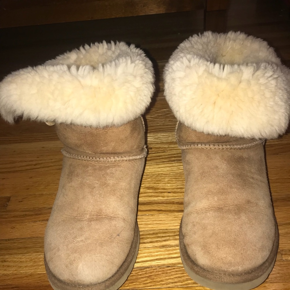 Used UGG boots